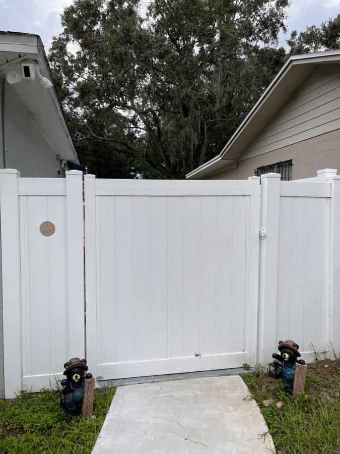 Casa Familia Martino 5 Lägenhet Tampa Exteriör bild